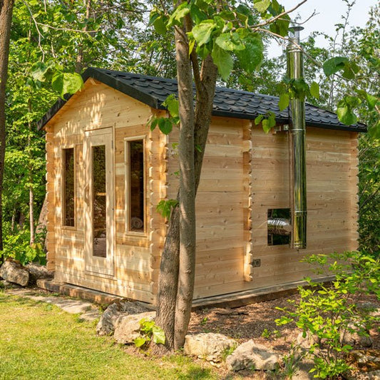 Dundalk Georgian cabin-style outdoor sauna, cedar wood for 2–6 people.